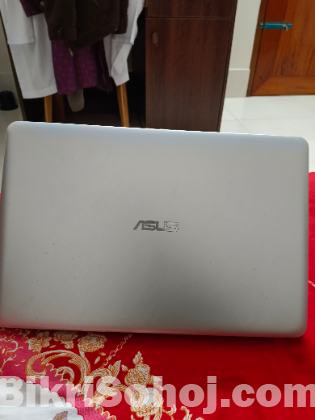 Asus Laptop